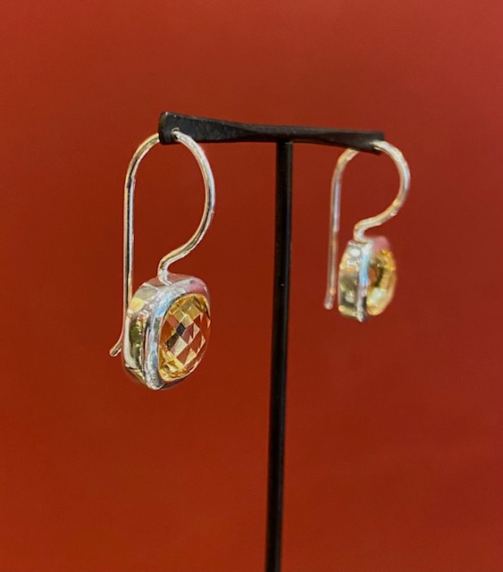Citrin and silver earrings Citrin and silver earrings