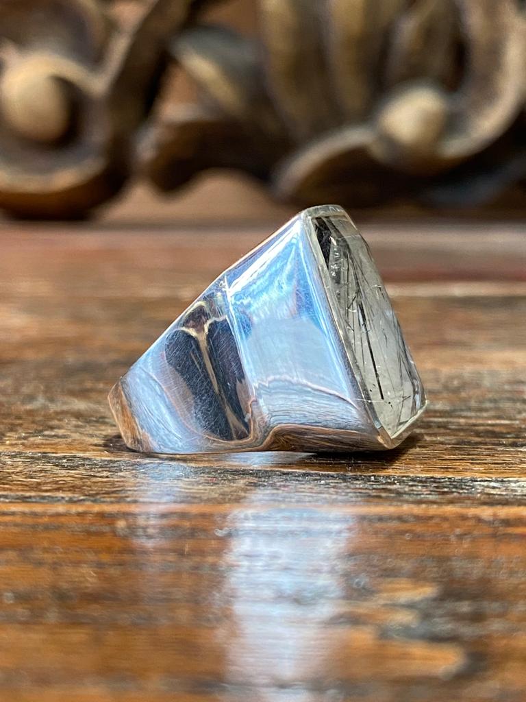 Silver and tourmalinated quartz ring